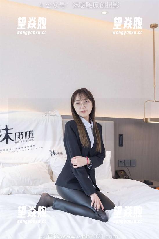 BoBoSocks袜啵啵 - 幸好有果果的两双高跟鞋和这些无圣光美图，才能唤醒我对生活的热情。