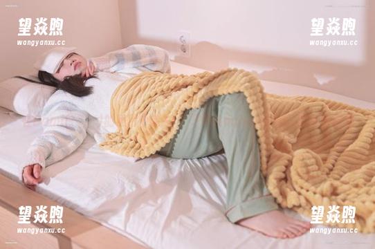 在Dami(퀸다미)的照片中迷失：‘PhotochipsVol’的奇妙旅程