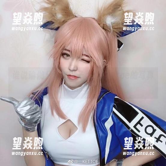 Kettoe 谁说瑜伽只能在垫子上?Kettoe的写真网盘,灵活到不敢想象!