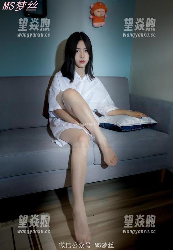 MSLASS梦丝女神 - 你绝对想不到的小盐黑风衣美腿合集，下载后或许会让你晕倒！