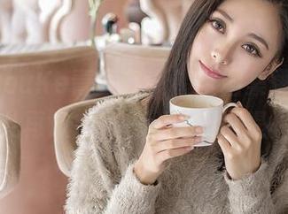 QingDouKe青豆客 – 镂空图集更新，刘钰儿再放血——别说我没提醒你