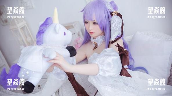 Sayako＿今年4岁的玛丽罗斯写真作品集下载：偷偷告诉你，有点色哦