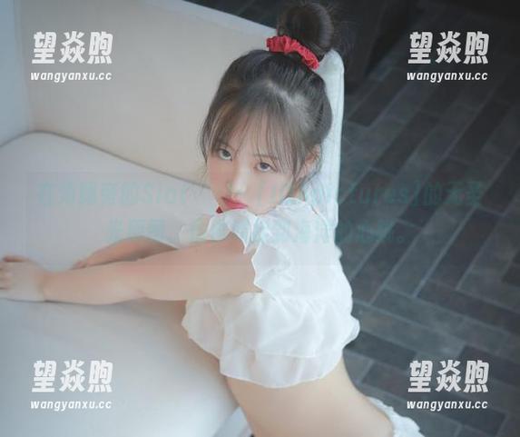 在海豚旁的Sia(시아)：[JOApictures]的无圣光原图，仿佛捕捉到海洋的心跳。
