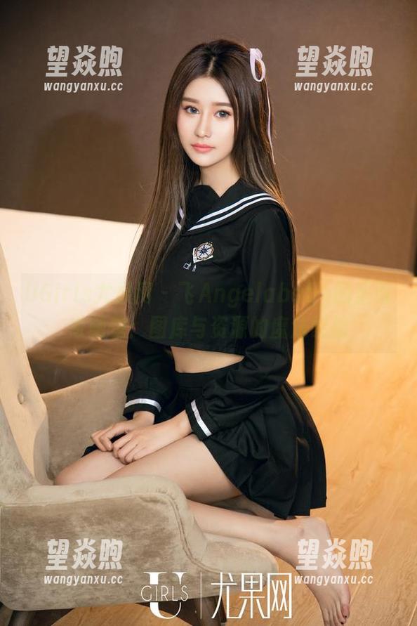 UGirls尤果网 - 飞Angelababy的圣诞奇葩馆：图库与资源的魔法碰撞