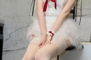 Xiuren秀人网 – tina甜仔兔女郎大合集：快来打卡她那些劲爆又甜美的瞬间！