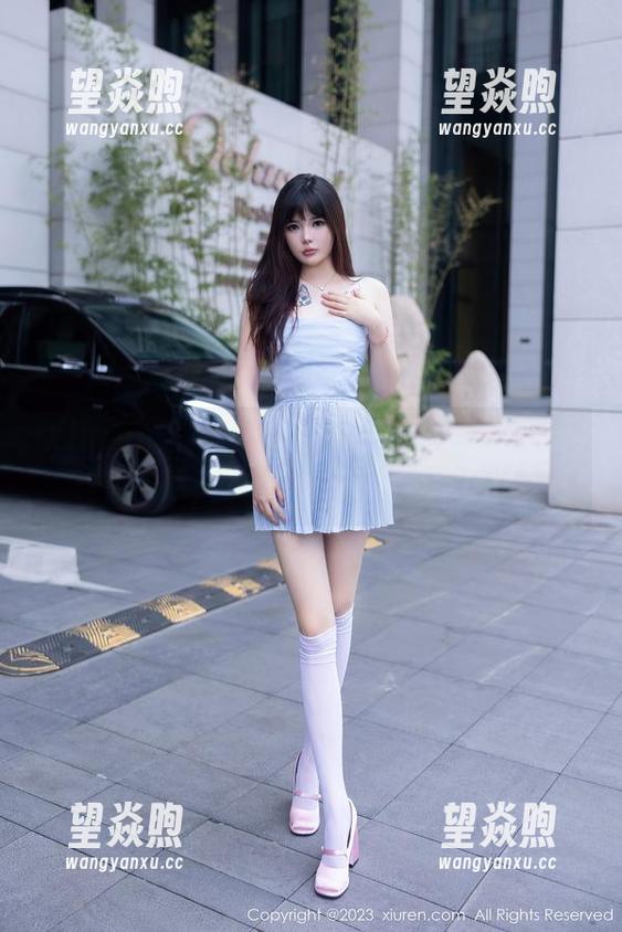 Xiuren秀人网-史雨姐姐 Xiuren秀人网 - 史雨姐姐来袭:粉色写真免费送,准备好接住这波糖了吗?