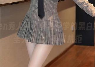 Xiuren秀人网 – 梦然同学的黑白控，无圣光的魅力难以抗拒