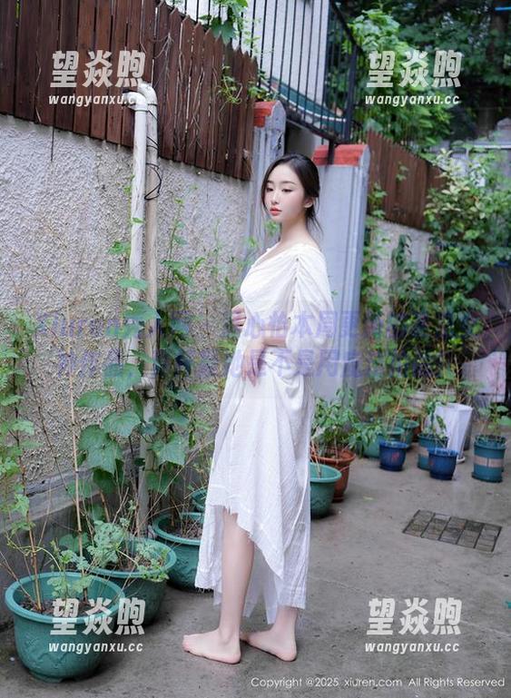 Xiuren秀人网-温心怡 Xiuren秀人网 - 温心怡本周更新的诱惑女神作品,真怀疑她是不是用魔法拍的!