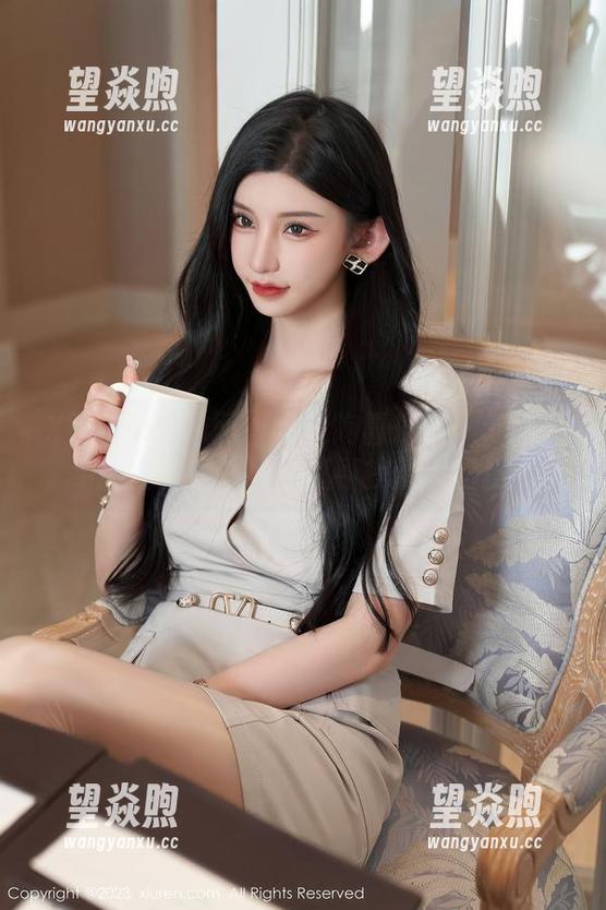 Xiuren秀人网 - 看！陶喜乐_lele的水手服合集：在网盘里寻找清凉的夏风