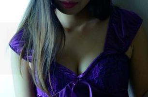 pans – Kiki红裙合集：美丽和尴尬的交织