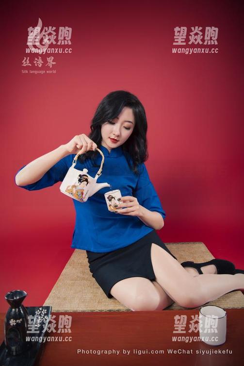 丽柜 - 悠悠的圣诞写真，在线感受温暖与欢愉的碰撞