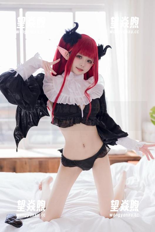 针筒的反击！九柒喵小护士写真合集，逗趣与好奇并存！