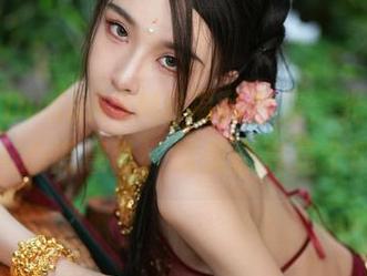 余多多DuduASMR福利合集，光听声音就让人心慌意乱，这美丽真是个谜啊。