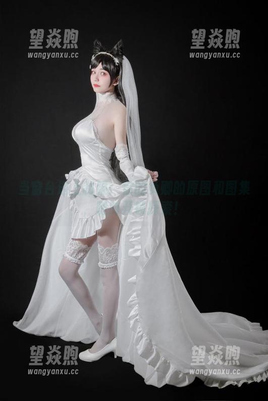 当窗台遇上制服：你的负卿的原图和图集，随时开锁探索！