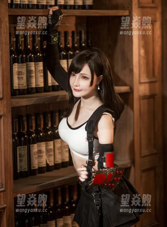 作品与我：千夜未来的蒂法泳衣，浪花里的秘密