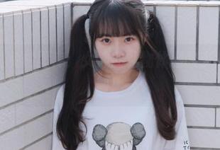 可可小白兔的图库：女神的礼物体操服少女分享一刻！