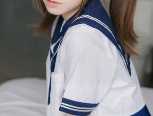 喵糖映画 – 超乎想象的肉丝写真集：在蠢沫沫的世界里乱游