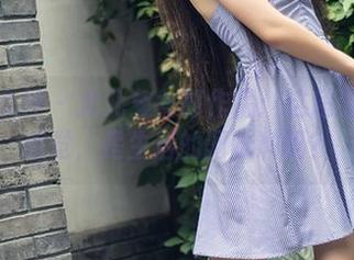 头条女神 – 火儿兔女郎作品：这超现实的感觉，是生活的调味料吗？