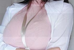 女主K的礼服cos：让你怀疑人生的完美，真的可能存在吗？