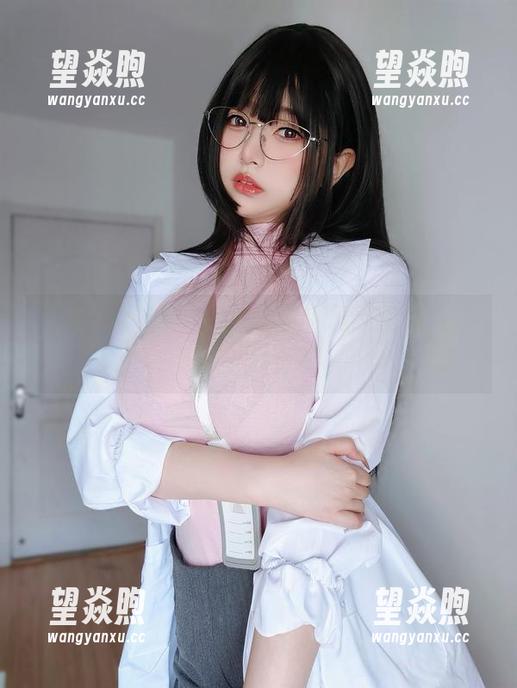 女主K的礼服cos：让你怀疑人生的完美，真的可能存在吗？