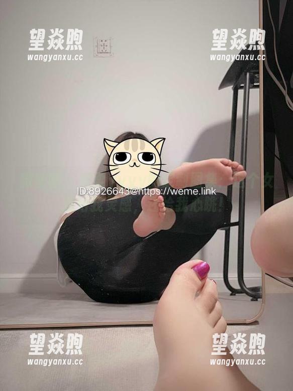 微密圈 - 婉柔yyyy的定制图集：这个女孩给我灵感，还给我心跳！