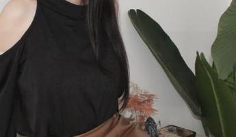 小众视觉 – 发现惠子最新短裙资源，悄悄埋藏的娇羞与风情