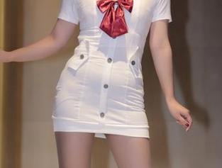 别错过！小女巫露娜黑丝图集：不仅免费，简直每张都让人心动！
