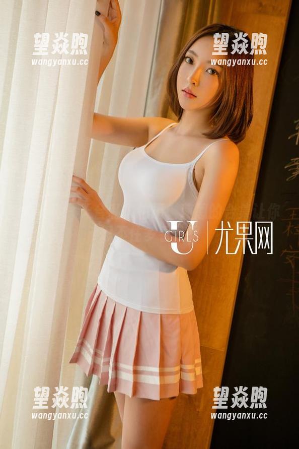 尤果网-莉恩 尤果网 - 天台私人拍摄:莉恩的合集让你忍不住多看几眼