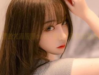 浴室里的尤猫醒醒ovo：原图和写真的双重游戏