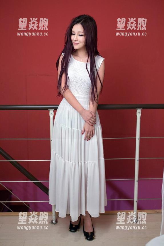 推女郎-Lina 推女郎 - Lina黑丝系列今日更新,快来一起探秘那些妖娆的身影吧!
