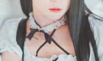 普美(bomi)最新浴缸照，简直是对‘浪漫’的重新定义