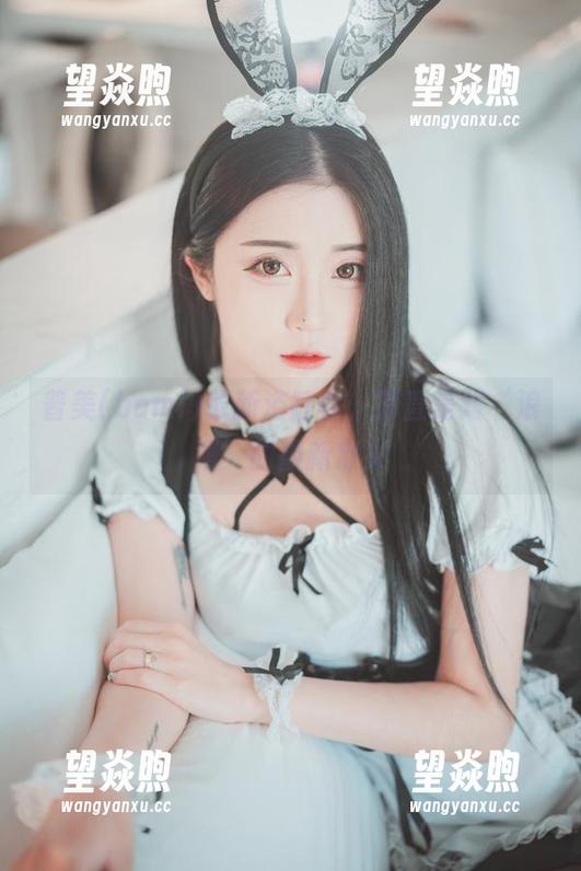 普美(bomi)最新浴缸照，简直是对‘浪漫’的重新定义