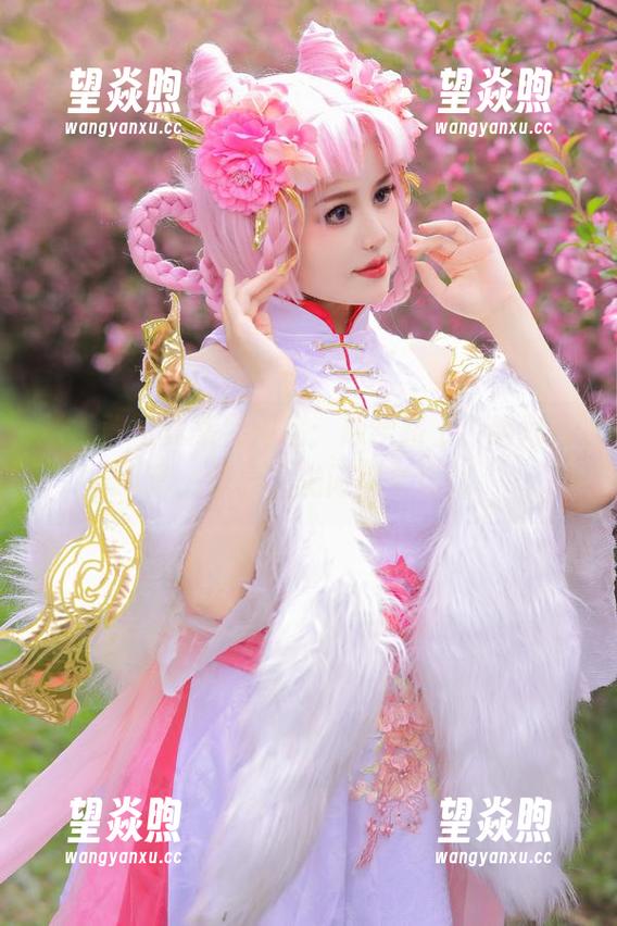 桃暖酱写真集大揭秘：放学路上，绝对高清，校园之光闪耀全场！
