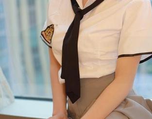 模范学院 – 电竞唐嫣图集更新：剧情发展的速度比你更快！