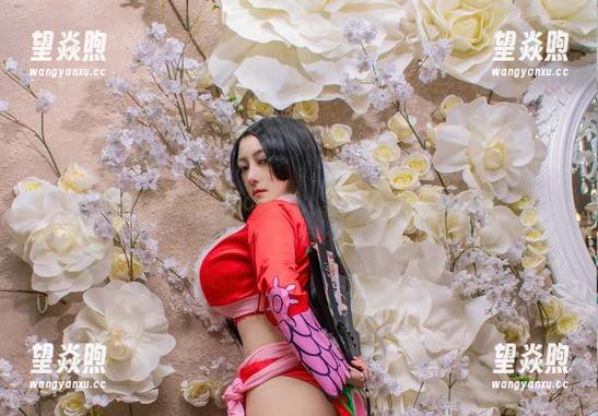 樱晚gigi 樱晚gigi的短裤cos秀:夏日里的清新小风暴