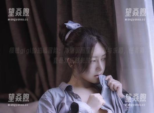 樱晚gigi的拍摄冒险：高清原图呈现幽默与乐趣，任务简直是欢乐时光胶囊！