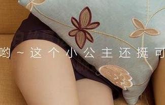 爱尤物 – 白丝魔法：乔安娜的美图壁纸，你准备好心跳加速了吗？