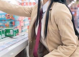 拿起你的手机，爱老师_PhD的明日方舟美图资源速来围观！
