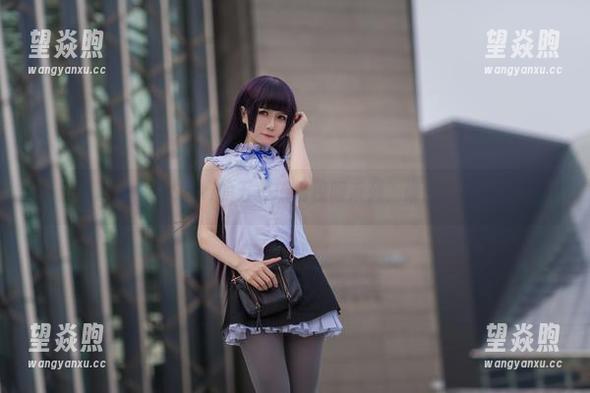 最新套图：白金Saki的五更琉璃校服系列，谁的校服更诱惑？