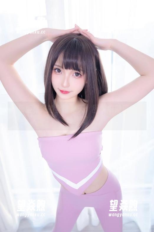 神乐坂真冬的全套夏天：图集中隐藏的微妙瞬间