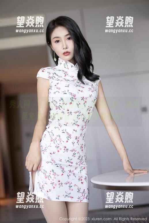 秀人网 - tina_甜仔的比基尼作品，明明是免费，偏偏让人心里热辣辣的！