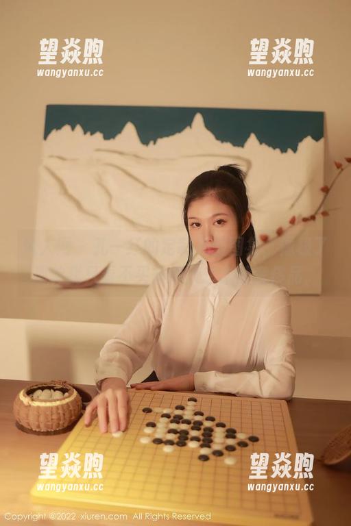 秀人网 - 孔一红的定制礼服图集，像极了那种我只看不买却每天想念的奢侈品。