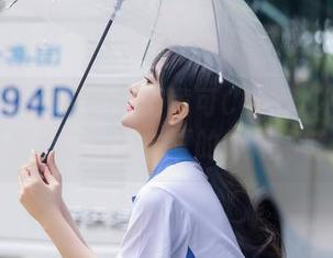 秀人网 – 杠杠的高清黄可Christine吊带，共享给你清凉一夏的的神秘魅力！