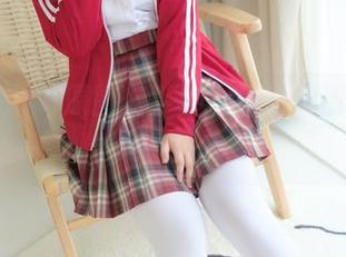 紧急企划 – 原图在手！小枫最新清纯写真，一定要来看看。