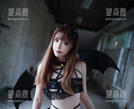翎柒菜菜校园特辑：在梦中漫步的精选瞬间