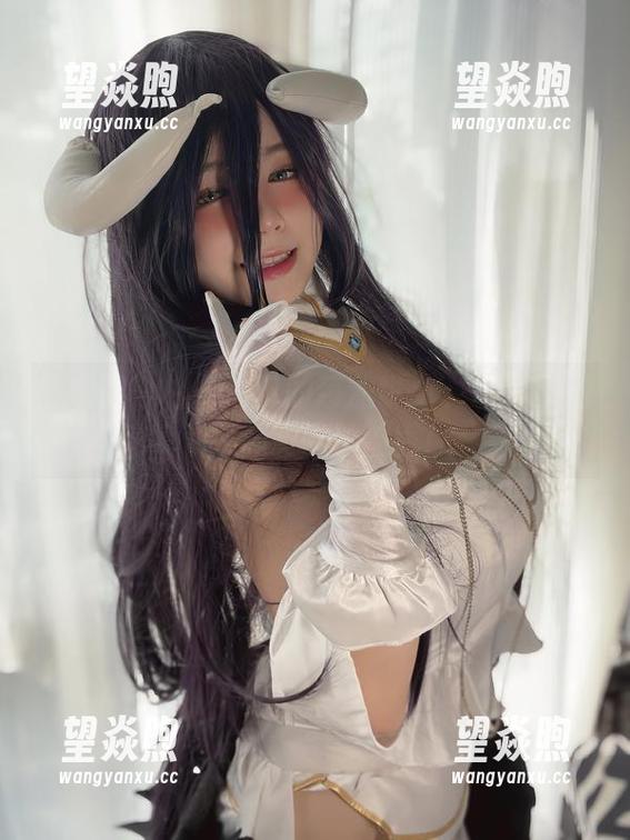微密圈 - 白衬衫下的葱油饼er：写真中的温柔和微微的油香！