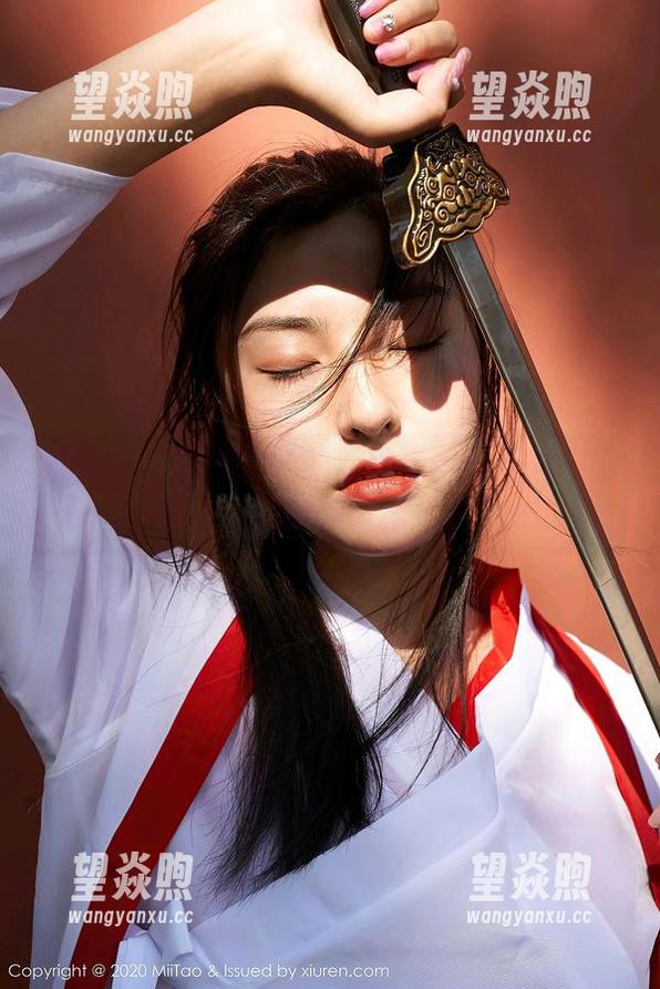 蜜桃社 - 厨娘真希的私拍套图：那些未上映的美食剧