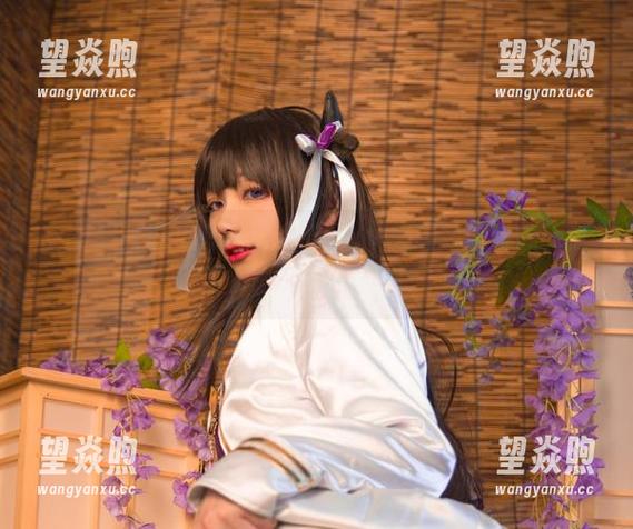 这组照片让我想起起起子vvvv穿着校服时的无敌可爱，完美的美图！