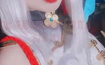 雪猫的比基尼私房美图，简直是信号满格的旱冰场！