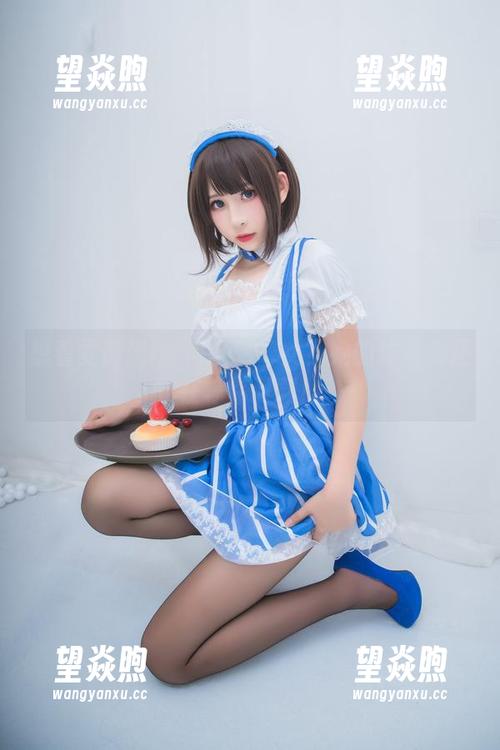 想看雯粥粥i如何诠释修女？她的作品集正在等你下载！